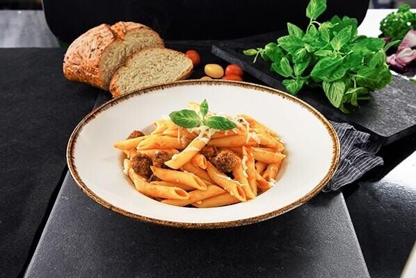Midi Köfteli Penne