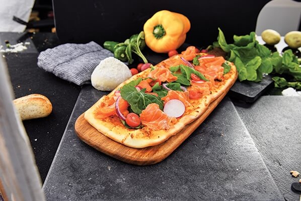 Fume Somonlu Flatbread